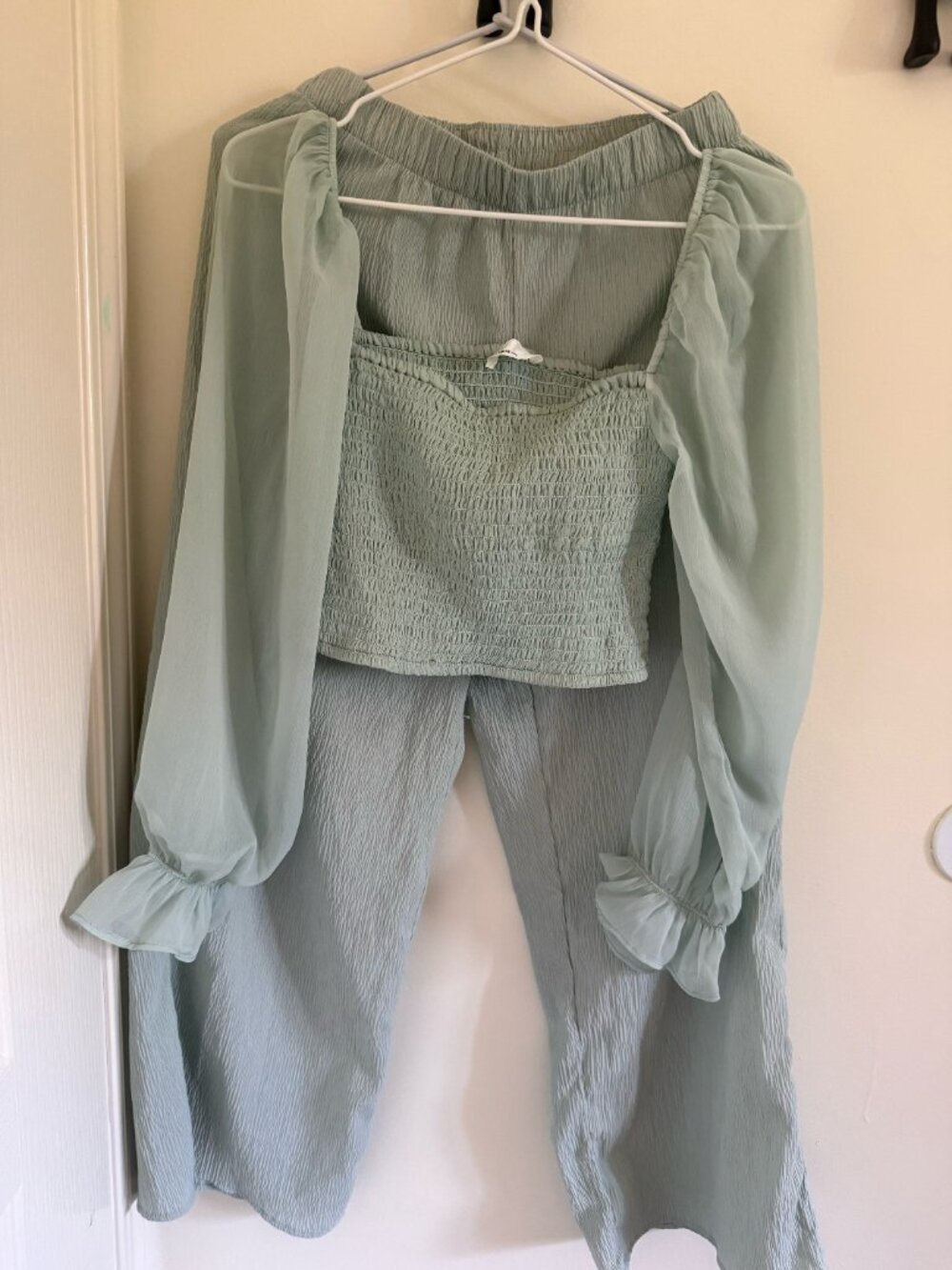 Oak + Fort: Smocked Ruffle Sleeve Blouse + Crinkle Pant